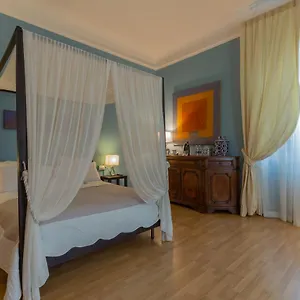 Bed & Breakfast Opera Boutique